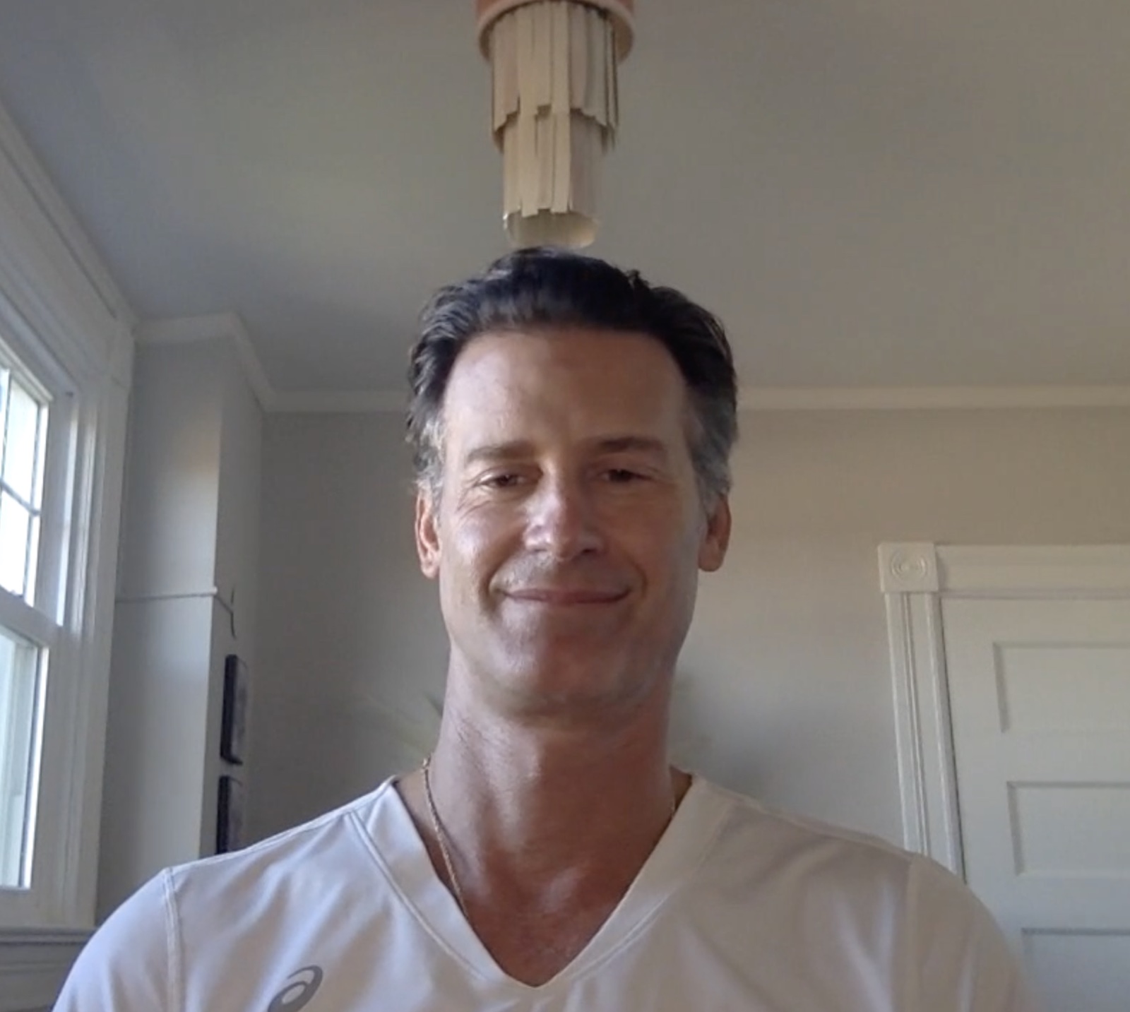 Dr. Jonathan Solomon
